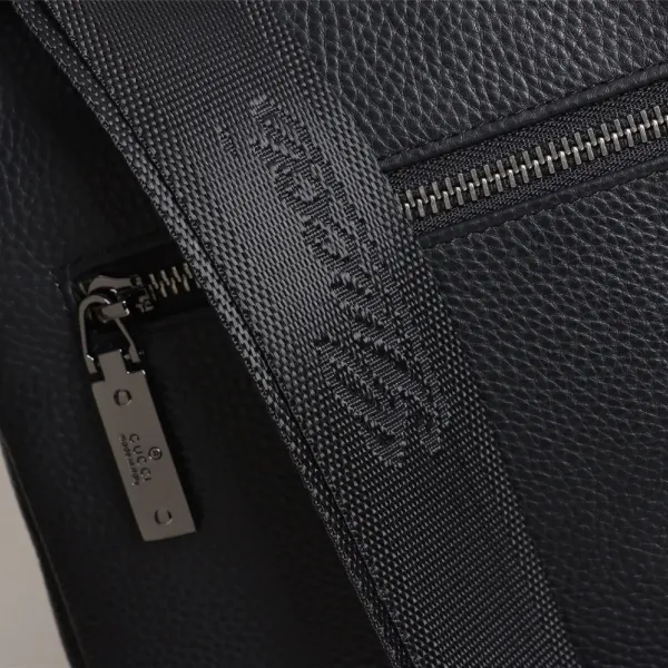 【GUCCI 公式 旗艦店】クッチ  ショルダーバッグ 当日出荷 好評に付き再入荷！33*24*8CM