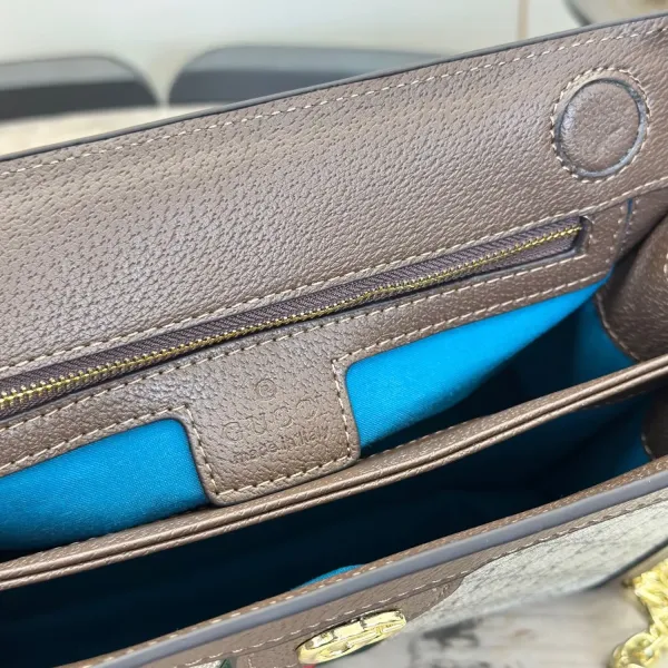【GUCCI 公式 旗艦店】クッチ   ショルダーバッグ 当日出荷 好評に付き再入荷！25*18*5CM