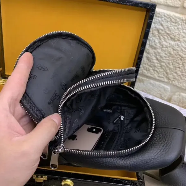 【GUCCI 公式 旗艦店】クッチ  胸ポケット当日出荷 好評に付き再入荷！30*18*7CM