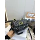 【DIOR  公式 旗艦店】ディオール   ショルダーバッグ 当日出荷 好評に付き再入荷！19*13CM