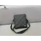 【BURBERRY 公式旗艦店】バーバリー  斜めがけバッグ 当日出荷 好評に付き再入荷！23*26CM
