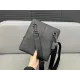 【BURBERRY 公式旗艦店】バーバリー  斜めがけバッグ 当日出荷 好評に付き再入荷！23*26CM