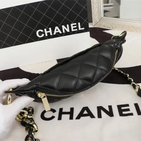 【CHANEL  公式旗艦店】シャネル  ウエストポーチ  当日出荷 好評に付き再入荷！23CM