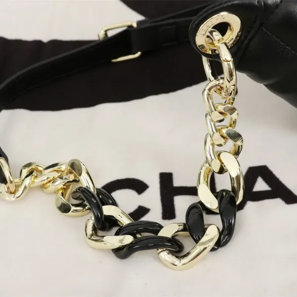 【CHANEL  公式旗艦店】シャネル  ウエストポーチ  当日出荷 好評に付き再入荷！23CM