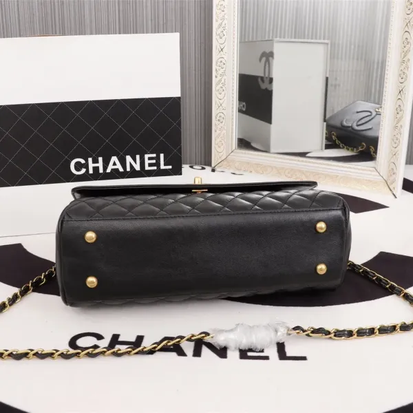 【CHANEL 公式旗艦店】シャネル  斜めがけバッグ 当日出荷好評に付き再入荷30*21*10CM