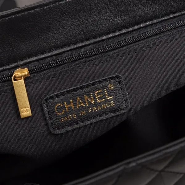 【CHANEL 公式旗艦店】シャネル  斜めがけバッグ 当日出荷好評に付き再入荷30*21*10CM