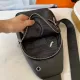 【PRADA  公式 旗艦店】プラダ  胸ポケット当日出荷 好評に付き再入荷！29*20*5CM
