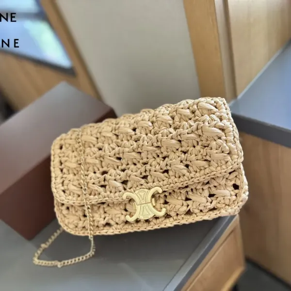 【CELINE 公式旗艦店】セリーヌ 斜めがけバッグ 当日出荷 好評に付き再入荷！25*9*12CM  1240723