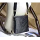 【VERSACE 公式旗艦店】ヴェルサーチ ショルダーバッグ  当日出荷 好評に付き再入荷！25*27*5.5CM