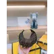 【FENDI 公式 旗艦店】 フェンディ  ショルダーバッグ  当日出荷 好評に付き再入荷！19*10CM
