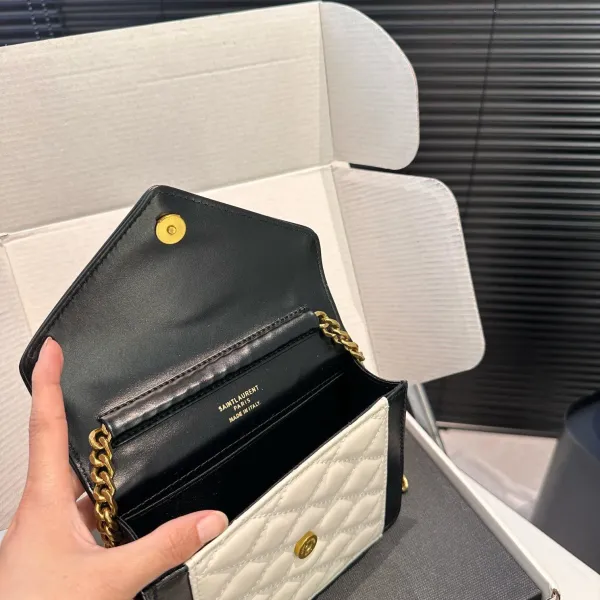 【YSL SAINT LAURENT 公式旗艦店】サンローラン   斜めがけバッグ 当日出荷 好評に付き再入荷！17*13.5CM  240722