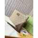 【GUCCI  公式 旗艦店】 グッチ   クラッチバッグ 当日出荷 好評に付き再入荷！28*18*2.5CM  241101