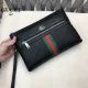 【GUCCI 公式 旗艦店】クッチ  クラッチバッグ 当日出荷 好評に付き再入荷！28*18*3CM