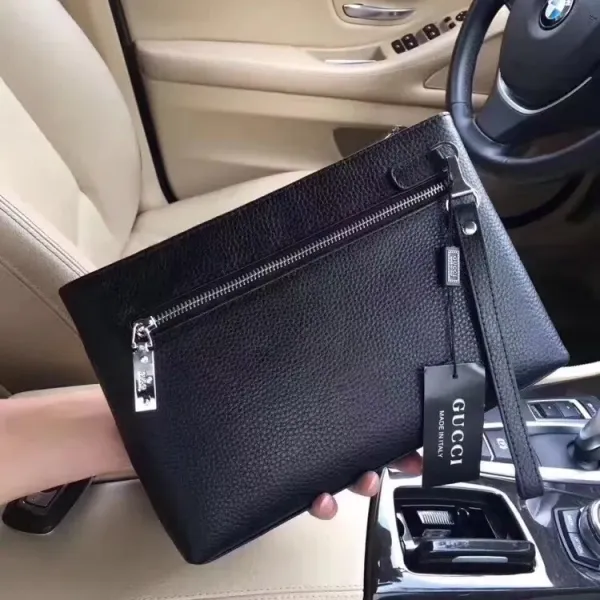 【GUCCI 公式 旗艦店】クッチ  クラッチバッグ 当日出荷 好評に付き再入荷！29*19*3.5CM