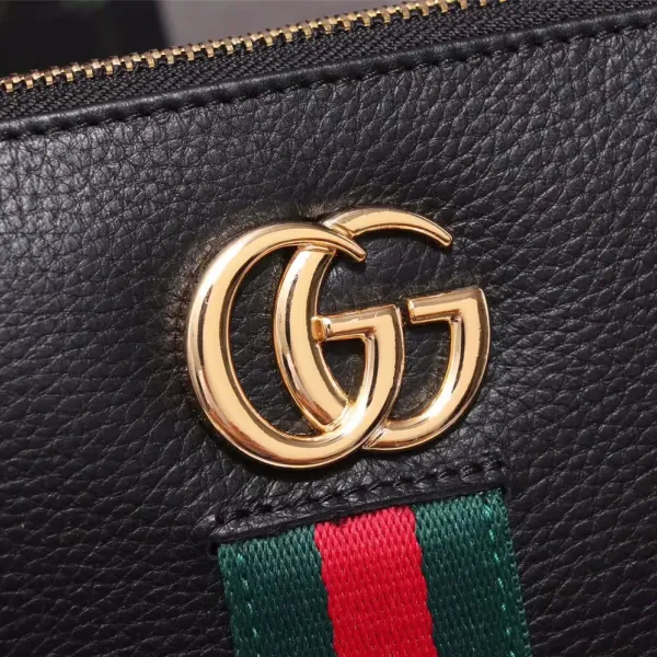 【GUCCI 公式 旗艦店】クッチ  クラッチバッグ 当日出荷 好評に付き再入荷！27*18*4CM