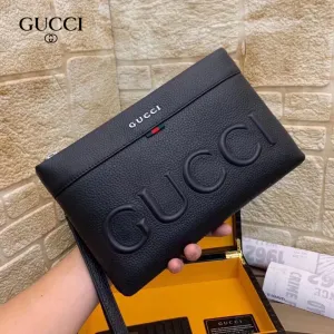【GUCCI 公式 旗艦店】クッチ  クラッチバッグ 当日出荷 好評に付き再入荷！28*18.3CM