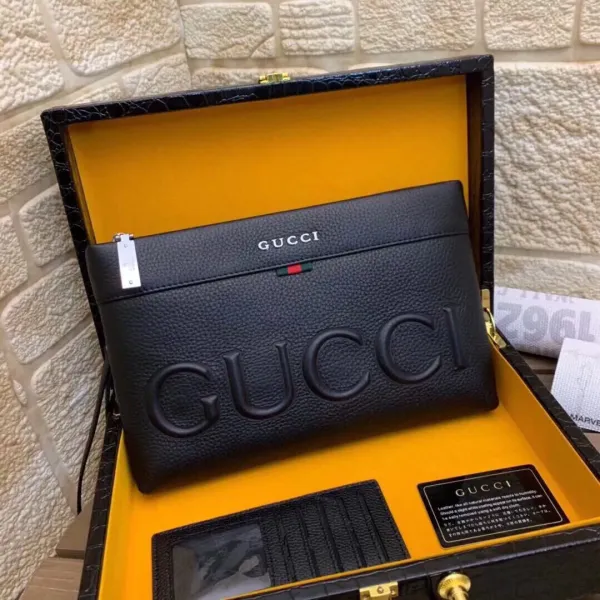 【GUCCI 公式 旗艦店】クッチ  クラッチバッグ 当日出荷 好評に付き再入荷！28*18.3CM