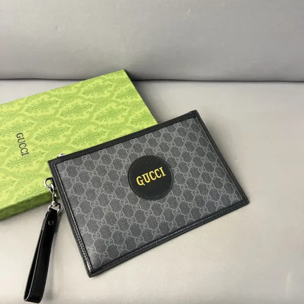 【GUCCI 公式 旗艦店】クッチ  クラッチバッグ 当日出荷 好評に付き再入荷！29*20CM