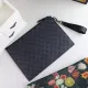 【GUCCI 公式 旗艦店】クッチ  クラッチバッグ 当日出荷 好評に付き再入荷！30.5*21*1.5CM