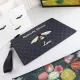 【GUCCI 公式 旗艦店】クッチ  クラッチバッグ 当日出荷 好評に付き再入荷！30.5*21*1.5CM