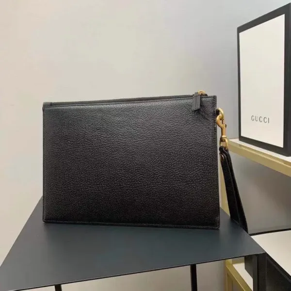 【GUCCI 公式 旗艦店】クッチ  クラッチバッグ 当日出荷 好評に付き再入荷！30.5*21*1.5CM