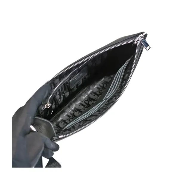 【DIOR  公式 旗艦店】ディオール   クラッチバッグ   当日出荷 好評に付き再入荷！  黒 28*19*6CM