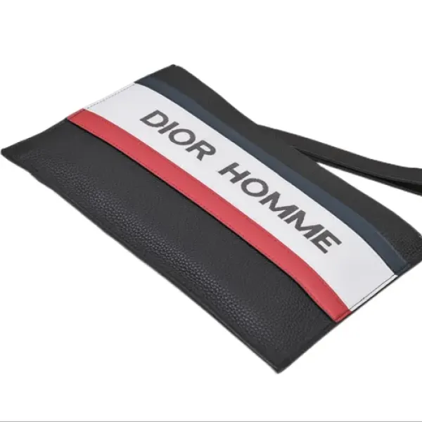 【DIOR  公式 旗艦店】ディオール   クラッチバッグ   当日出荷 好評に付き再入荷！  黒 28*19*1CM