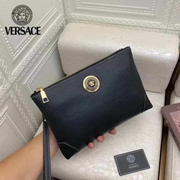 【VERSACE 公式旗艦店】ヴェルサーチ  クラッチバッグ    当日出荷 好評に付き再入荷！29*18CM