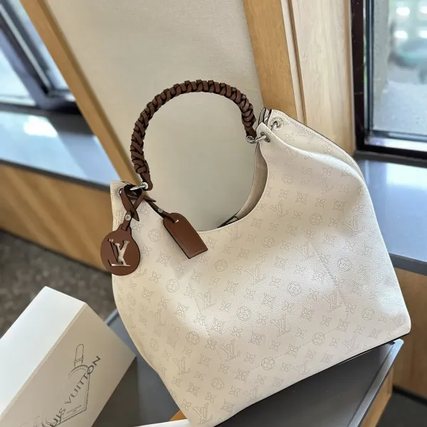 【LOUIS VUITTON 公式旗艦店】ルイヴィトン  ハンドバッグ 当日出荷 好評に付き再入荷！34CM  1240722