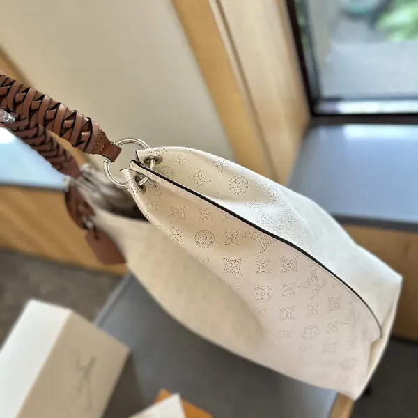 【LOUIS VUITTON 公式旗艦店】ルイヴィトン  ハンドバッグ 当日出荷 好評に付き再入荷！34CM  1240722