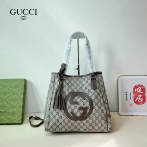 【GUCCI 公式旗艦店】グッチ ハンドバッグ 当日出荷 好評に付き再入荷！31*29CM  240724
