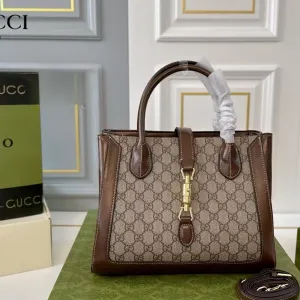 【GUCCI 公式旗艦店】グッチ ハンドバッグ 当日出荷 好評に付き再入荷！30*23CM  240724
