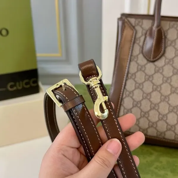 【GUCCI 公式旗艦店】グッチ ハンドバッグ 当日出荷 好評に付き再入荷！30*23CM  240724