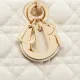 【DIOR】雑誌掲載！泉 里香さん愛用！夏感あふれる新作バッグが登場！