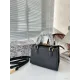 【DIOR  公式旗艦店】ディオール  ハンドバッグ 当日出荷 好評に付き再入荷！20*15CM