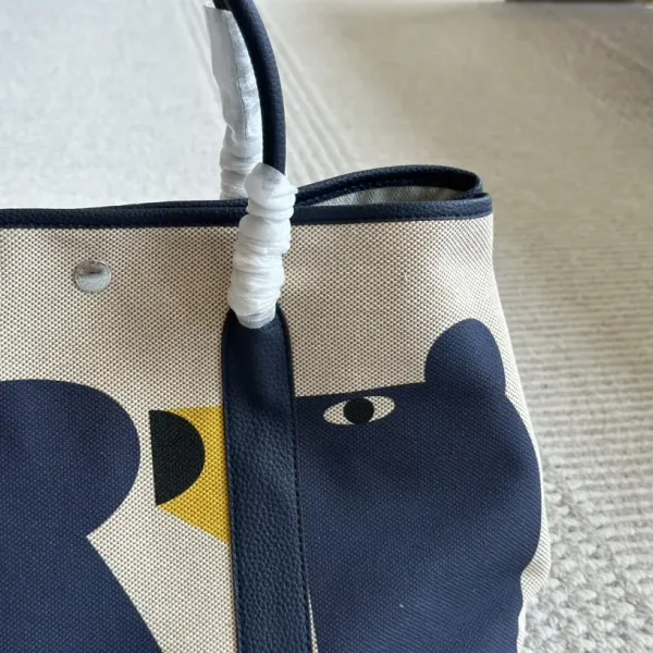 【Hermès 公式旗艦店】エルメス ハンドバッグ 当日出荷 好評に付き再入荷！36*25CM  240724