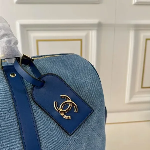 【CHANEL 公式旗艦店】シャネル 斜めがけバッグ 当日出荷 好評に付き再入荷！44*25CM  240723