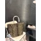 【CELINE 公式旗艦店】セリーヌ ハンドバッグ 当日出荷 好評に付き再入荷！29*34CM  1240723