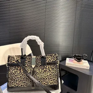 【CELINE 公式旗艦店】セリーヌ ハンドバッグ 当日出荷 好評に付き再入荷！39*29CM  1240723