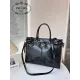 【PRADA 公式旗艦店】 プラダ 斜めがけバッグ当日出荷 好評に付き再入荷38*30CM 【PRADA 公式旗艦店】 プラダ 斜めがけバッグ当日出荷 好評に付き再入荷38*30CM
