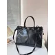 【PRADA 公式旗艦店】 プラダ 斜めがけバッグ当日出荷 好評に付き再入荷38*30CM 【PRADA 公式旗艦店】 プラダ 斜めがけバッグ当日出荷 好評に付き再入荷38*30CM