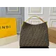 【FENDI  公式旗艦店】フェンディ  ハンドバッグ  当日出荷 好評に付き再入荷！38*35CM  240720