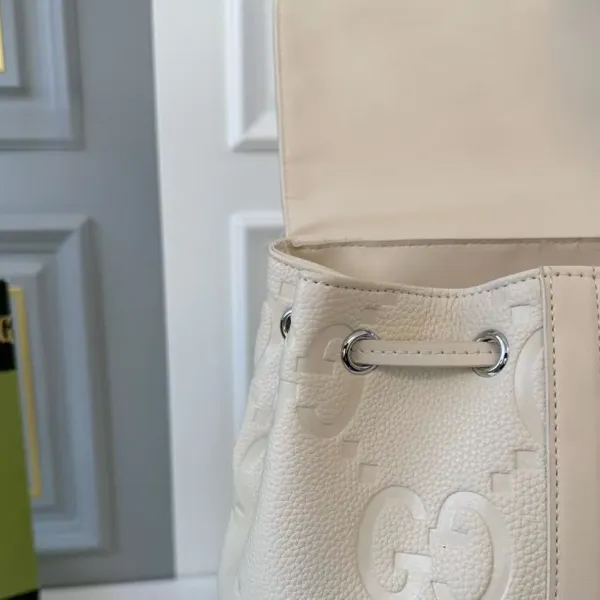 【GUCCI 公式旗艦店】グッチ リュックサック 当日出荷 好評に付き再入荷！33*40CM  240724
