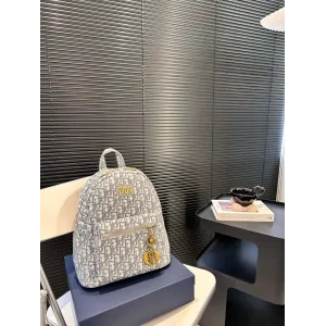 【DIOR公式旗艦店】ディオール リュックサック 当日出荷 好評に付き再入荷！27*32CM 240720