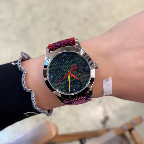 GUCCI(クッチ)  腕時計38MM