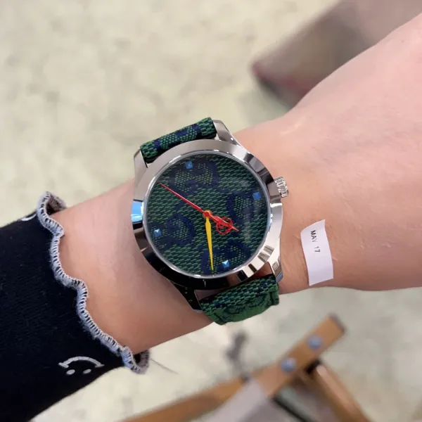 GUCCI(クッチ)  腕時計38MM