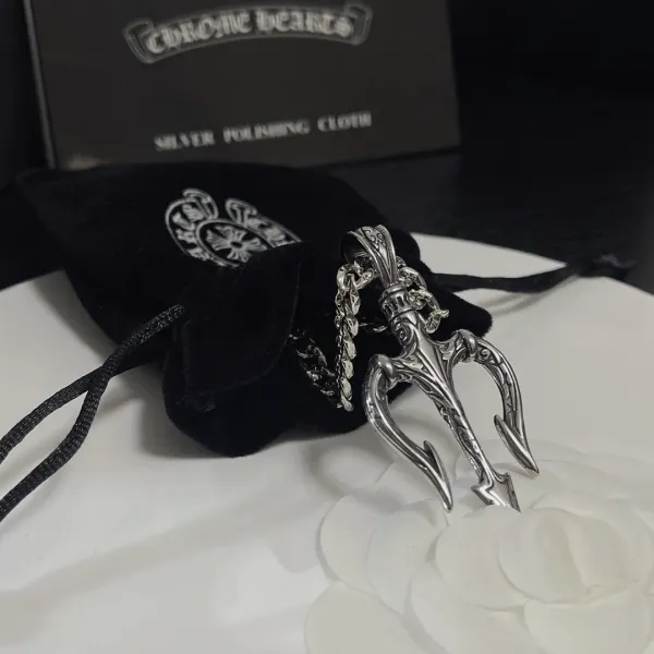 【CHROME HEARTS】ネックレス、新しいネックレス万能シンプルファッションオーナメント 241014 【CHROME HEARTS】ネックレス、新しいネックレス万能シンプルファッションオーナメント 241014