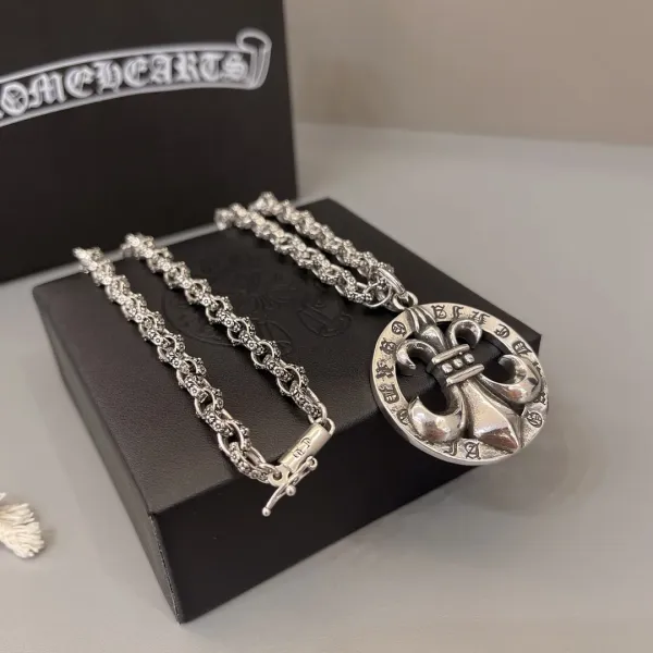 【CHROME HEARTS】ネックレス、新しいネックレス万能シンプルファッションオーナメント240812