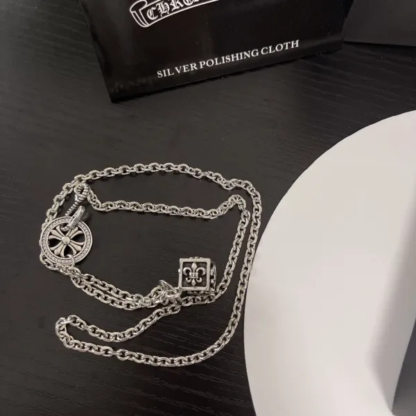 【CHROME HEARTS】ネックレス、新しいネックレス万能シンプルファッションオーナメント240812