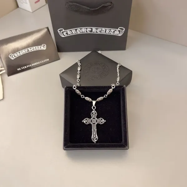 【CHROME HEARTS】クロムハーツ、新しいネックレス万能シンプルファッションオーナメント 2471